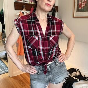 Flannel plaid muscle cut shirt